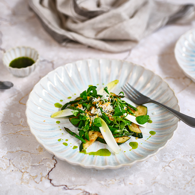 Astera Pure Plate, 27.4 (10.8") dia., 3.8 cm (1.5") height, round, stacking, stoneware