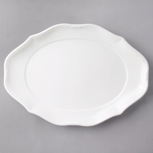 La SCALA Plate, Oval 14 1/8x10 1/4 in