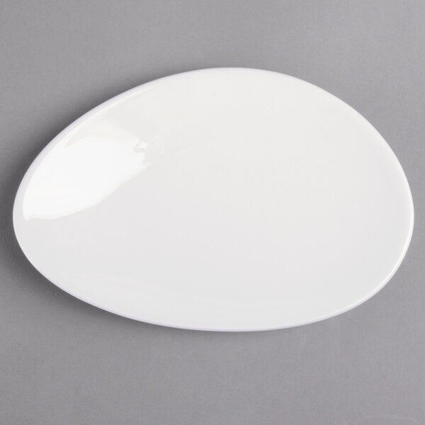 MARCHESI Plate, oval flat 6 x 4 in