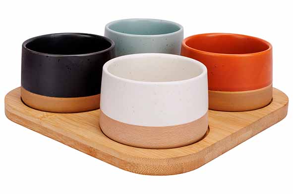 Dela Bowl Set - 4 Bowls, 9.5 x 5.5cm / 3 3/4 x 2 1/8" + Board, 22 x 22 cm / 8 5/8 X 8 5/8"
